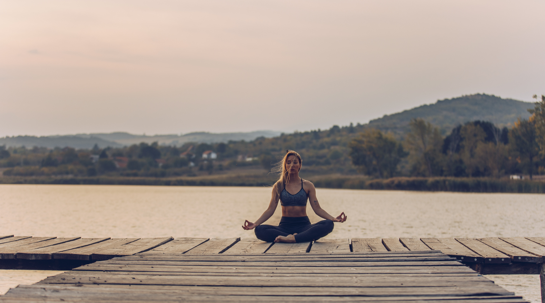 How Breathing Necklaces Enhance CBT for Stress Management